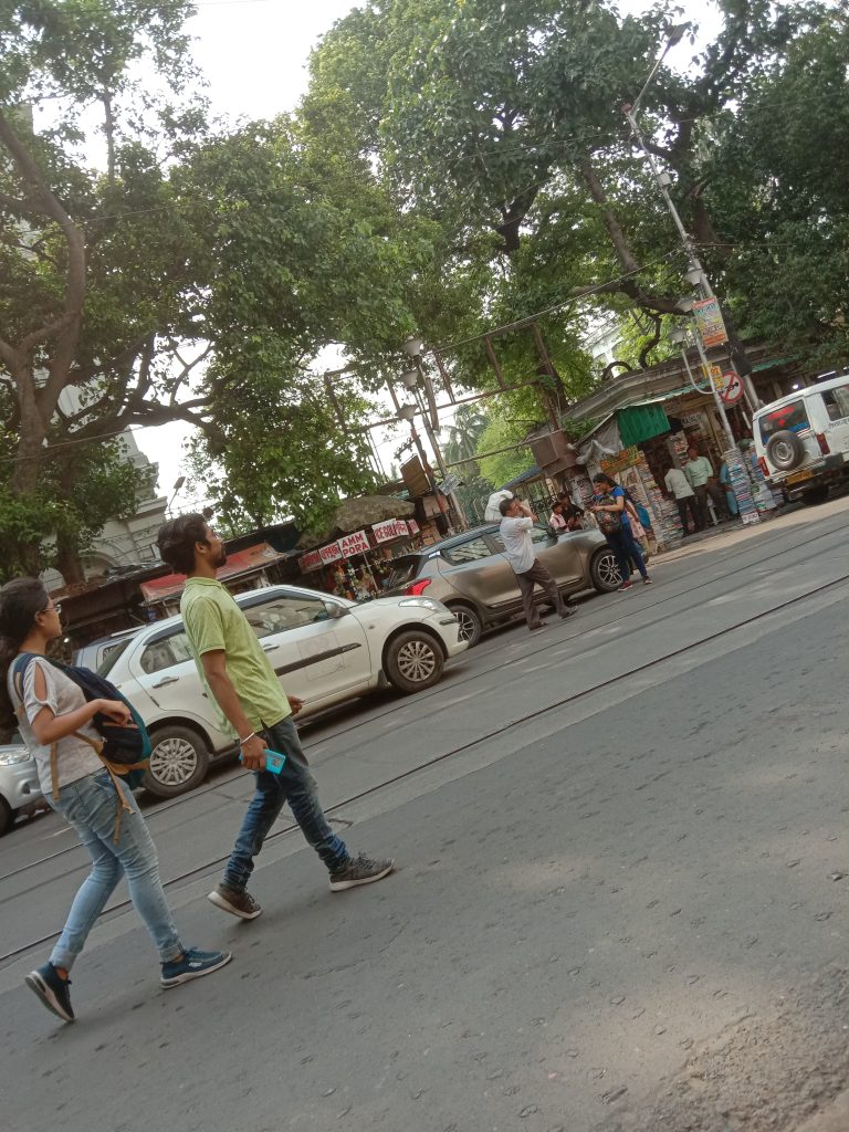 A heritage building along the College Street walking route in Kolkata